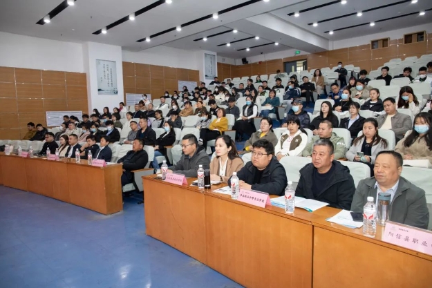 淄博职业学院举行高等学历继续教育2024级新生开学典礼(图3)
