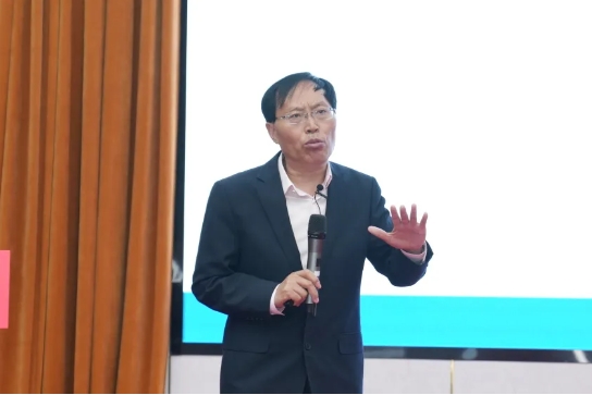 开学典礼 | 山东师范大学举行成人高等教育2024级新生开学典礼(图7)